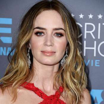 Emily Blunt Lesbian Telegraph