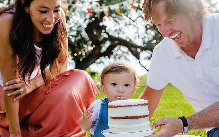 Joanna Gaines â€˜Freaked Outâ€™ After Her Husband Chip Gaines Left Their Six Week Old Baby Home Alone Twice