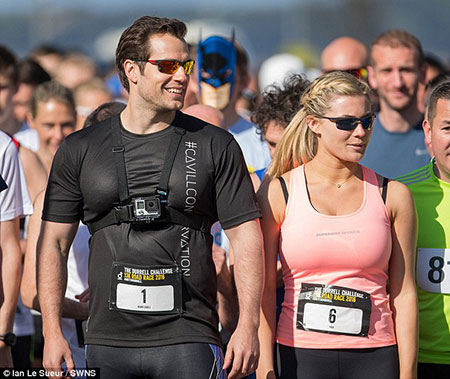 Actor Henry Cavill wants to have girlfriend or a wife to start a family