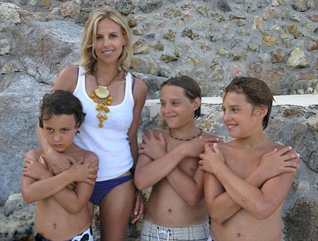 Tory Burch with her three children and al are sons