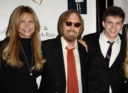 Tom Petty and Dana York with Dana's child, Dylan