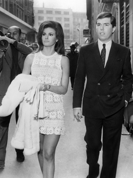 Actress Raquel Welch Married To Different Person Several Times; Know ...
