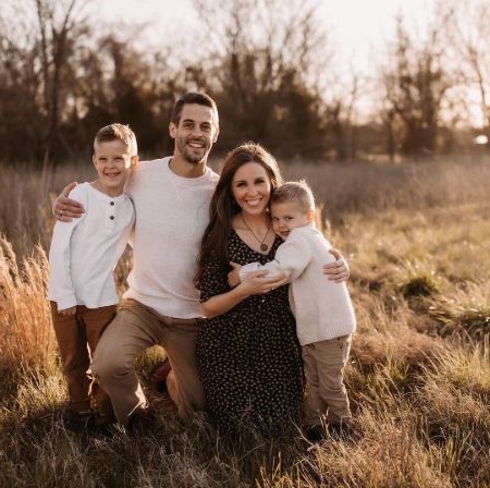 Jill Duggar Is Pregnant Expecting Third Baby With Husband Derick Dillard The Baby Due