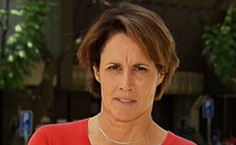 Mary Carillo; why even after so many years of Divorcing Ex-husband Bill Bowden, she is Unmarried. Still no Boyfriend