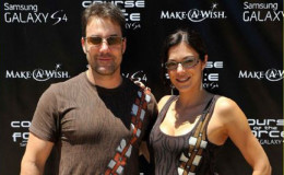 After divorcing husband Christopher Knight, TV actress Adrianne Curry is dating boyfriend Matthew Rhode: Couple resides in Arizona: Might get married soon