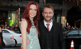 Chloe Dykstra is in a live-in relationship with boyfriend Robert Kazinsky. Know about the beautiful relationship of the couple