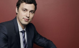 Actor John Francis Daley is not Dating: No Girlfriend: Rumored to be a Gay