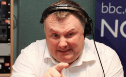 Is Stephen Nolan Married or Dating? Know about his Affairs, Relationships, and Career