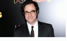 Who is American Actor Roger Bart's Girlfriend? Find out About his  Affairs and Relationship