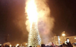 Christmas Tree in Russian City Blowed Up in Fireball During A Festive Concert on New Year Celebrations: Horrifying Event!
