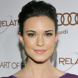 Odette Annable


