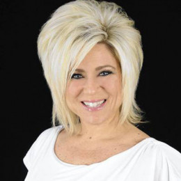 Theresa Caputo Wiki-Bio, Career, Married, Husband, Children, Net Worth ...