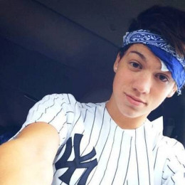 Taylor Caniff 