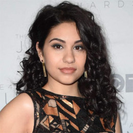 Alessia Cara Facts, Bio, Wiki, Net Worth, Age, Height, Family, Affair, Salary, Career, Famous 