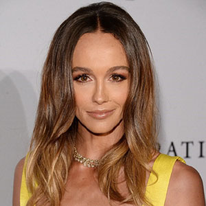 Sharni Vinson wiki, affair, boyfriend, married, age, net worth