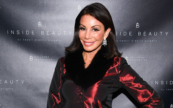 RHONJ star Danielle Staub Kissed an unknown man just Days after Finalizing Divorce with Husband Marty Caffrey