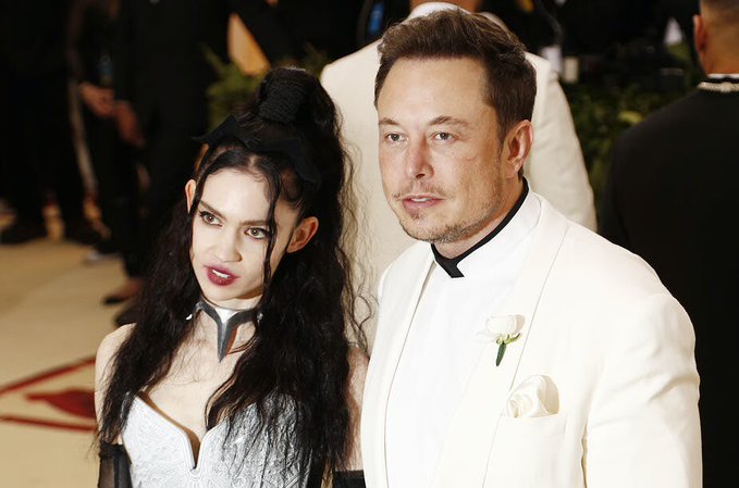 Elon Musk and Girlfriend Grimes Welcomed A Son